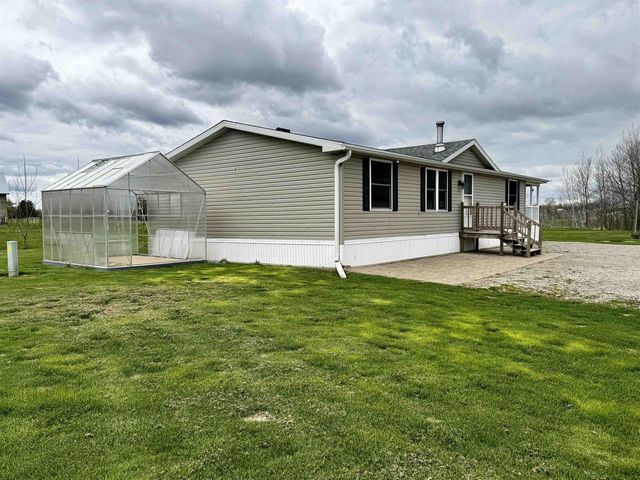 N2807 COUNTY ROAD C, Pulaski, WI 54162
