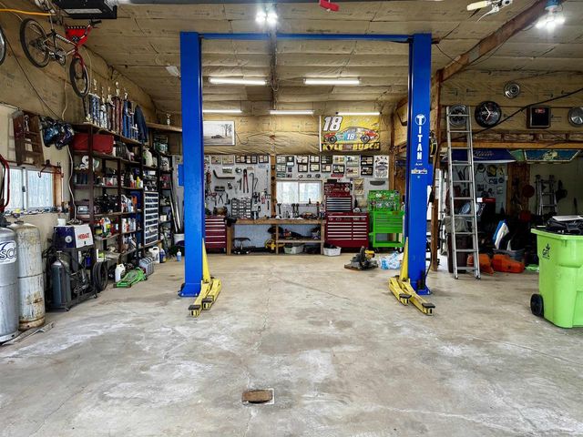 N2807 COUNTY ROAD C, Pulaski, WI 54162