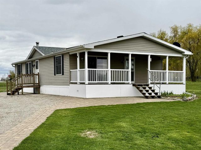 N2807 COUNTY ROAD C, Pulaski, WI 54162