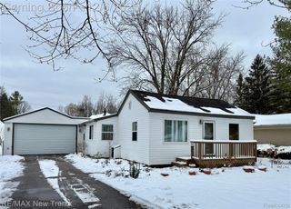 33503 Stocker Street, Farmington Hills, MI 48335