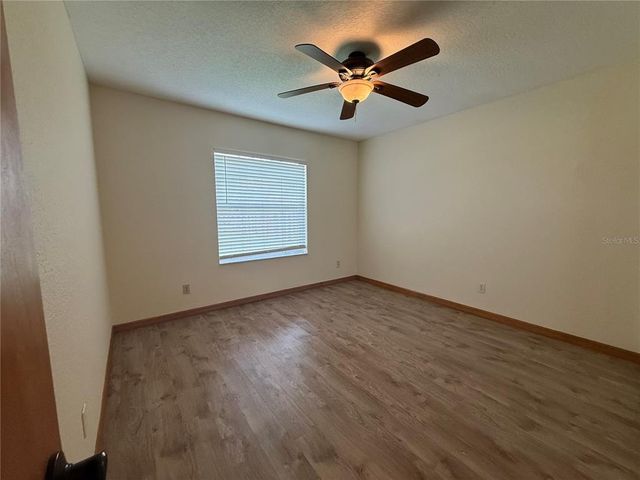 10710 SE 43RD AVENUE, Belleview, FL 34420