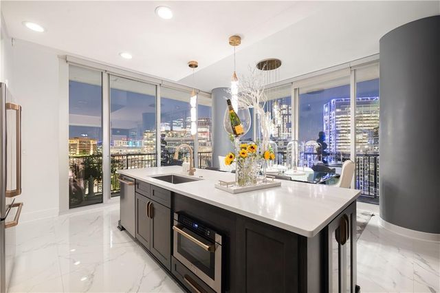 1080 Peachtree Street NE 2011, Atlanta, GA 30309