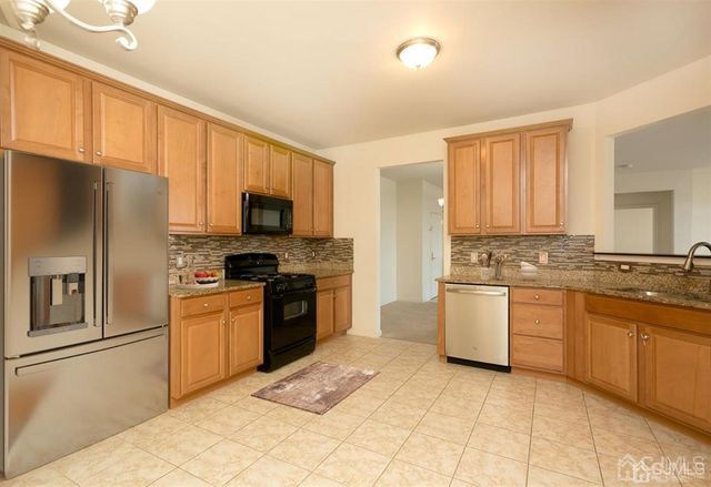2224 Edward Stec Boulevard, Edison, NJ 08837
