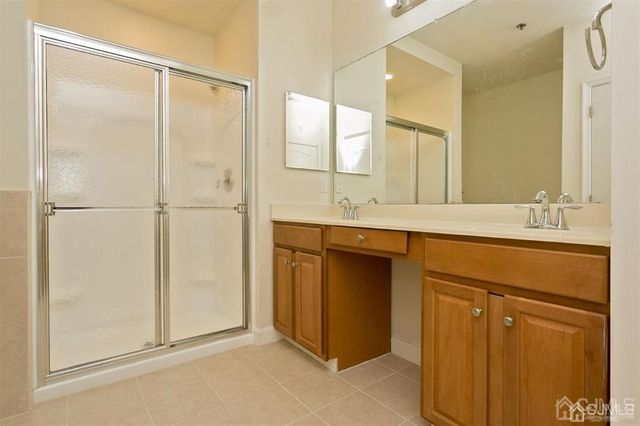 2224 Edward Stec Boulevard, Edison, NJ 08837