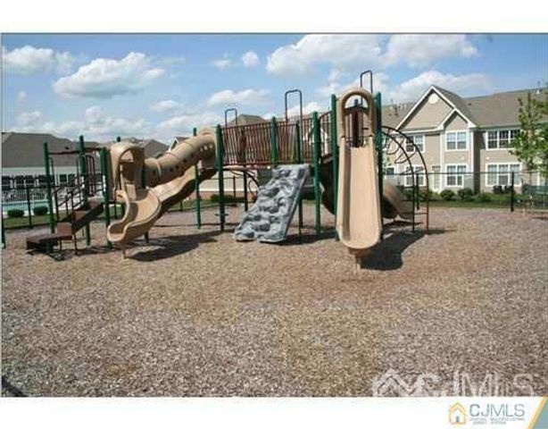 2224 Edward Stec Boulevard, Edison, NJ 08837