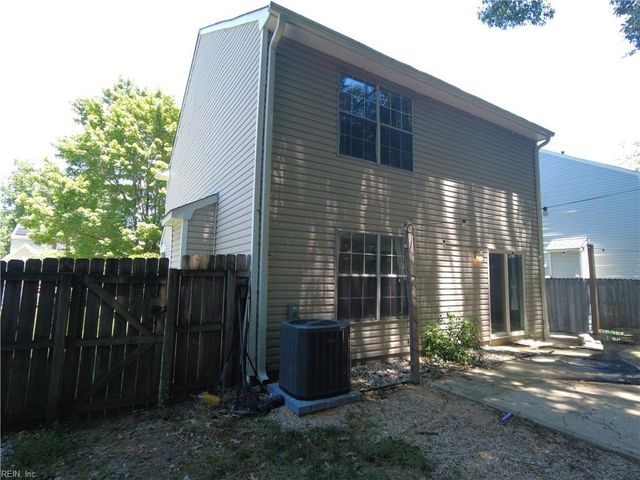 5023 Huntclub CHSE, Suffolk, VA 23435