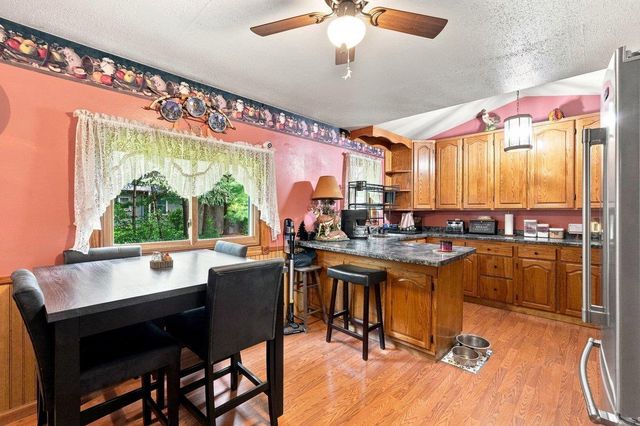 882 Taylor Lane, Stoughton, WI 53589