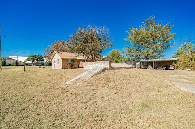3718 N State Highway 78, Bonham, TX 75418