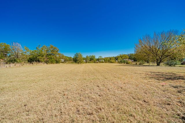 3718 N State Highway 78, Bonham, TX 75418