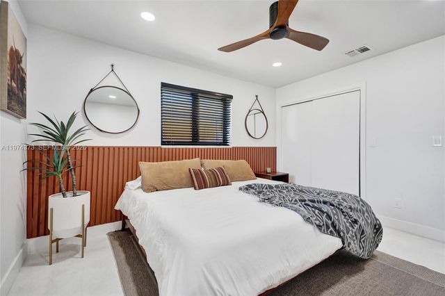 1860 NW 121st St, Miami, FL 33167