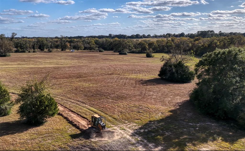 3 Creekview Trail, Brenham, TX 77833