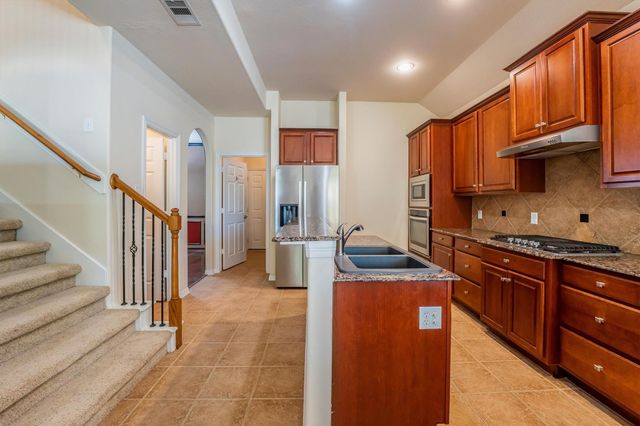 25223 Hideaway Run Drive, Spring, TX 77389