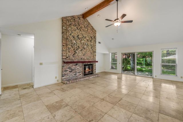 2505 ROYAL LYTHAM DR, Austin, TX 78747