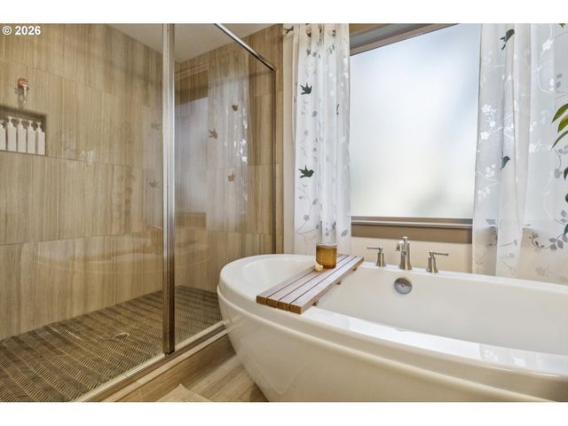 12362 HAMPTON Dr, Oregon City, OR 97045
