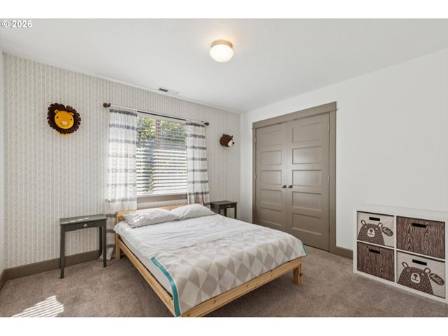 12362 HAMPTON Dr, Oregon City, OR 97045
