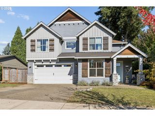 12362 HAMPTON Dr, Oregon City, OR 97045