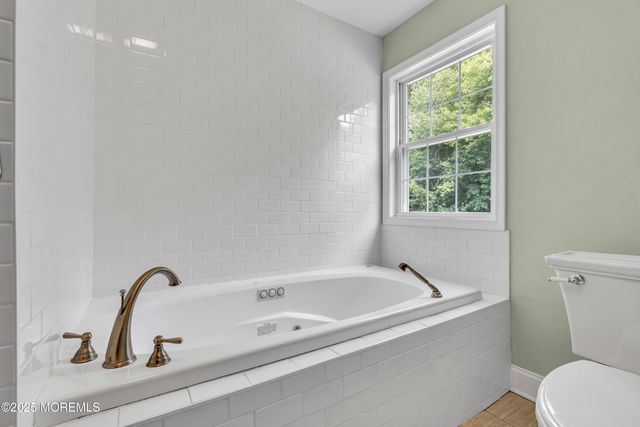 123 Freehold Road, Manalapan, NJ 07726
