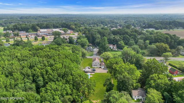 123 Freehold Road, Manalapan, NJ 07726