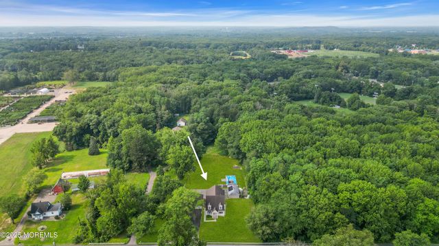 123 Freehold Road, Manalapan, NJ 07726