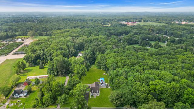 123 Freehold Road, Manalapan, NJ 07726