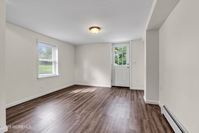 123 Freehold Road, Manalapan, NJ 07726