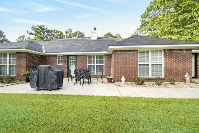 309 Deer Run Drive, Ellerslie, GA 31807
