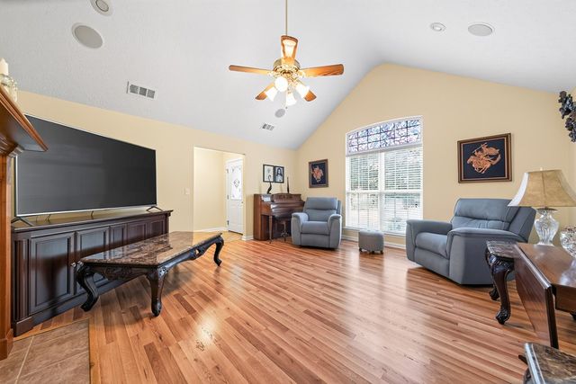 309 Deer Run Drive, Ellerslie, GA 31807
