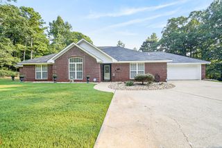 309 Deer Run Drive, Ellerslie, GA 31807