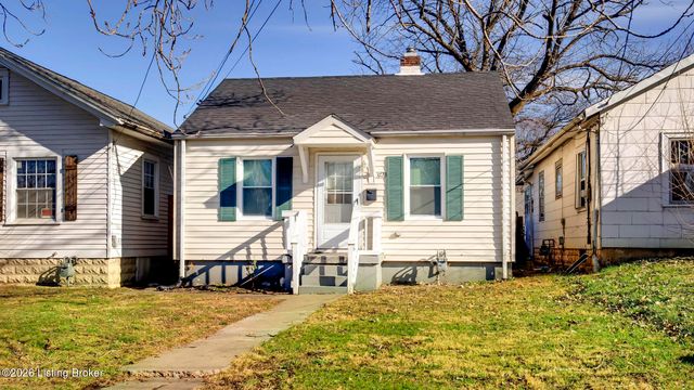 3723 Center St, Louisville, KY 40215