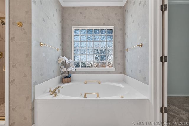 7909 S Juniper Avenue, Broken Arrow, OK 74011