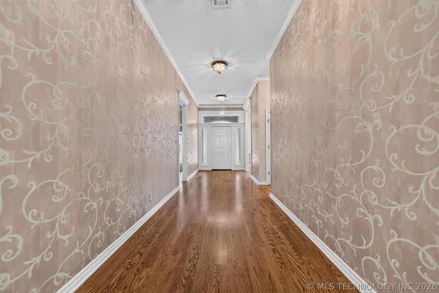 7909 S Juniper Avenue, Broken Arrow, OK 74011