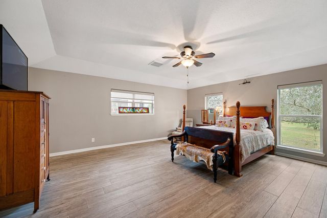 9911 Ironwood Lane, Fairchilds, TX 77469