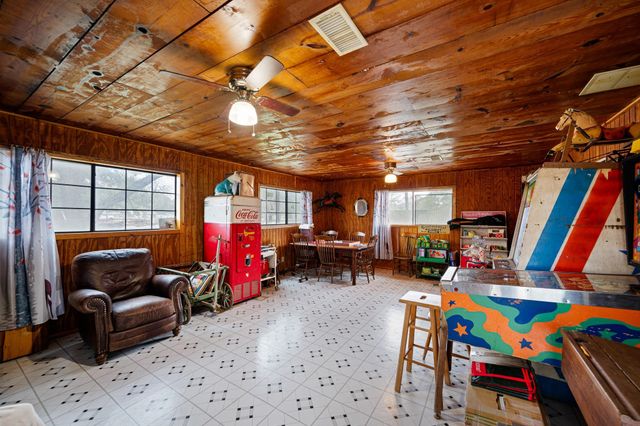 9911 Ironwood Lane, Fairchilds, TX 77469