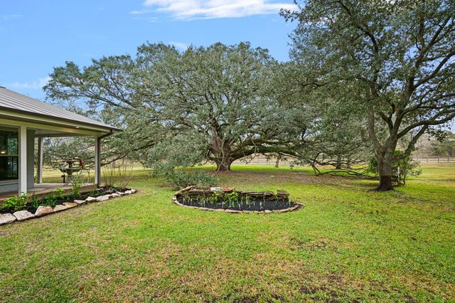 9911 Ironwood Lane, Fairchilds, TX 77469