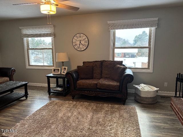 3713 Bernard Circle, Kingsport, TN 37664