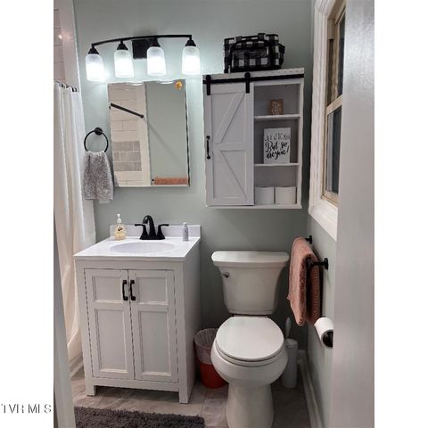 3713 Bernard Circle, Kingsport, TN 37664