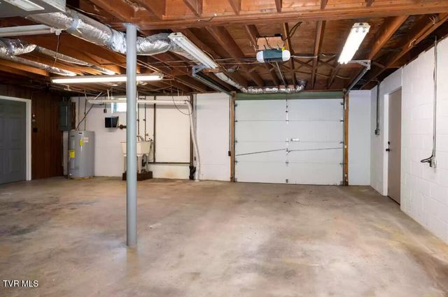 3713 Bernard Circle, Kingsport, TN 37664