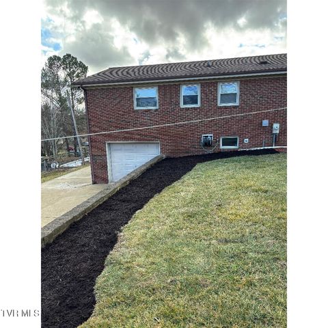 3713 Bernard Circle, Kingsport, TN 37664