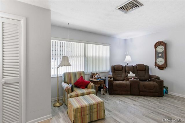 3794 S Alabama Avenue, Homosassa, FL 34448