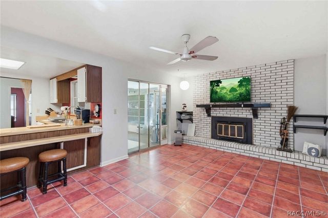 3794 S Alabama Avenue, Homosassa, FL 34448