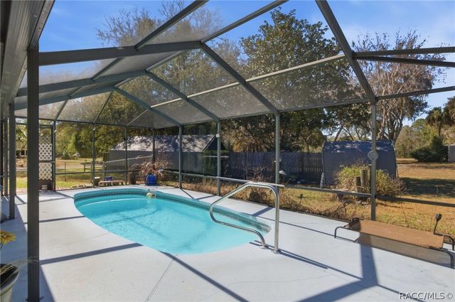 3794 S Alabama Avenue, Homosassa, FL 34448