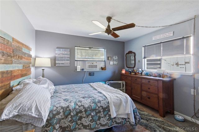 3794 S Alabama Avenue, Homosassa, FL 34448