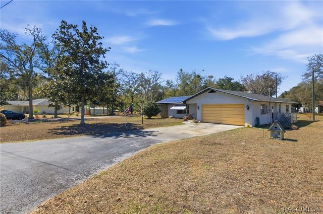 3794 S Alabama Avenue, Homosassa, FL 34448