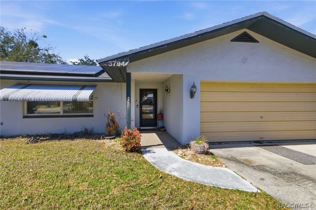 3794 S Alabama Avenue, Homosassa, FL 34448
