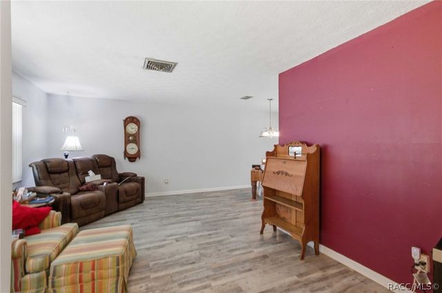 3794 S Alabama Avenue, Homosassa, FL 34448