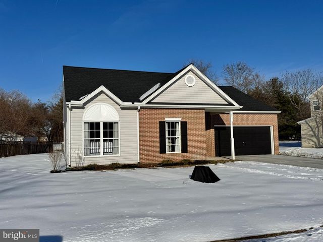 211 NORTHDOWN DR, Dover, DE 19904