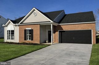 211 NORTHDOWN DR, Dover, DE 19904