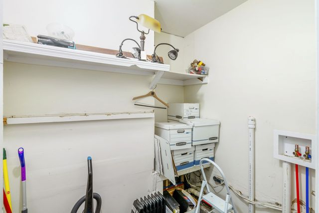 1201 S Graycroft Ave, Madison, TN 37115