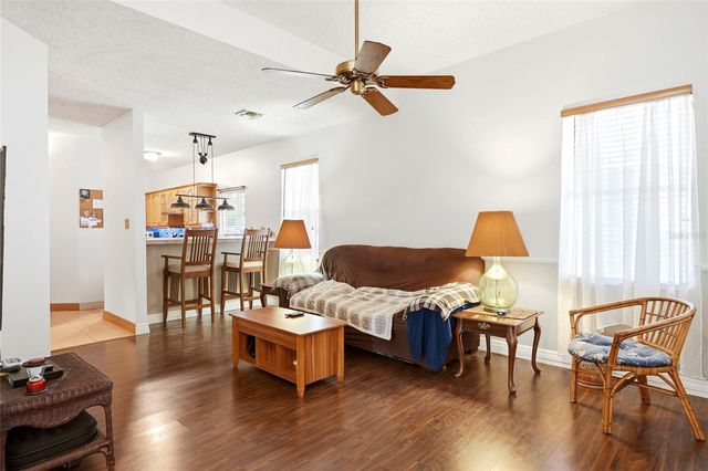 9121 65TH STREET N, Pinellas Park, FL 33782