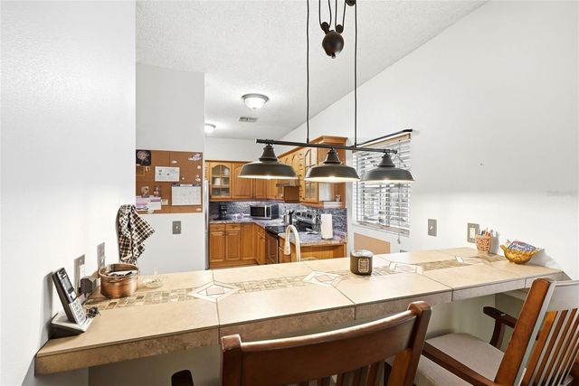 9121 65TH STREET N, Pinellas Park, FL 33782